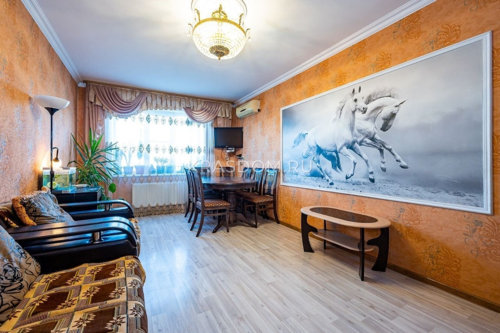 Продам трехкомнатную квартиру в Краснодаре Гаражный пер, 86.3 кв.м, 3 ...