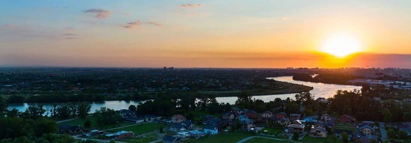Панорамный вид из окон ЖК «Гарантия на Обрывной» на закате
