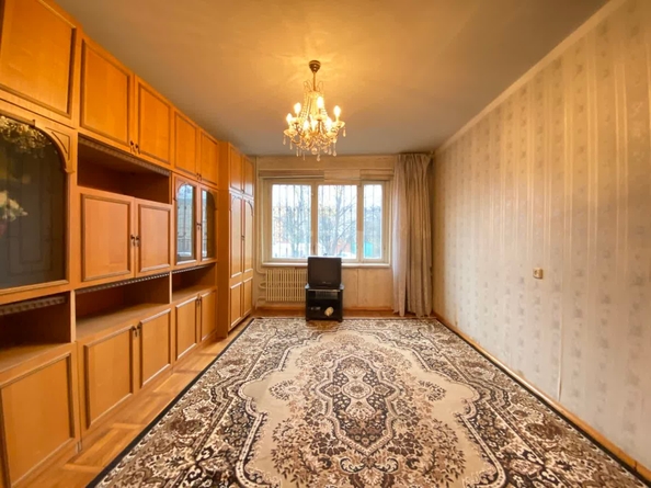 
   Продам 3-комнатную, 70.5 м², Короткая 2-я ул, 12

. Фото 3.