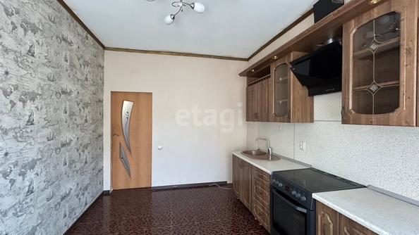 
   Продам 1-комнатную, 39.8 м², 

. Фото 6.