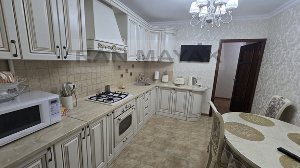 
   Продам 2-комнатную, 60 м², Юннатов ул, 2Е

. Фото 5.