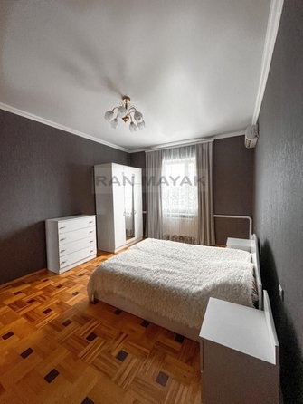 
   Продам дом, 220 м², Майкоп

. Фото 3.