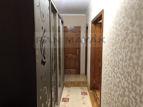 
   Продам 3-комнатную, 62.8 м², Юннатов ул, 2В

. Фото 2.