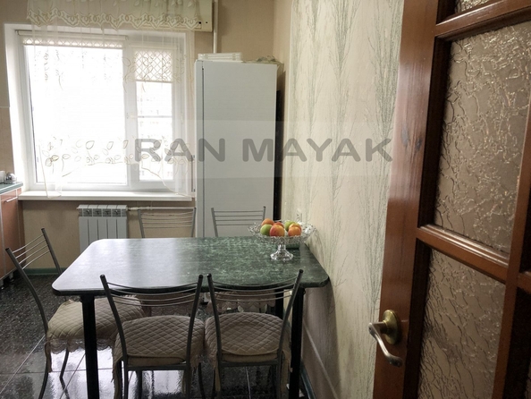 
   Продам 3-комнатную, 62.8 м², Юннатов ул, 2В

. Фото 4.