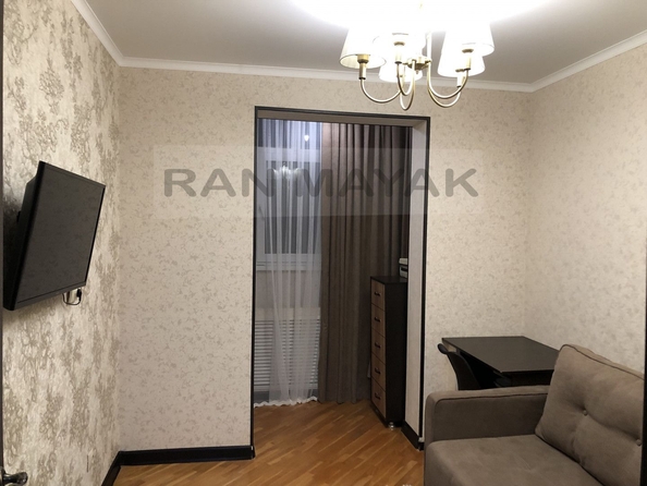 
   Продам 3-комнатную, 70 м², Гайдара ул, 80

. Фото 3.