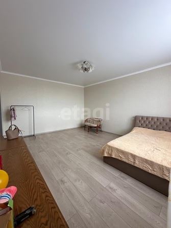 
   Продам 1-комнатную, 48.7 м², Кооперативная (Сад тер. СНТ) ул, 94

. Фото 2.