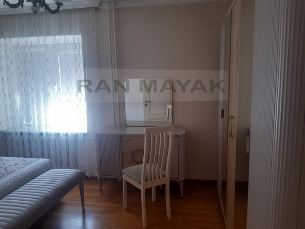 
   Продам 4-комнатную, 94 м², Гайдара ул, 82К2

. Фото 5.