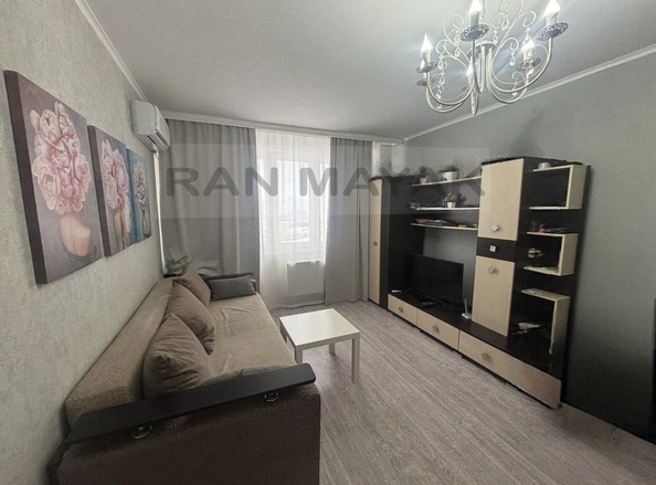 
   Продам 1-комнатную, 40 м², 

. Фото 6.