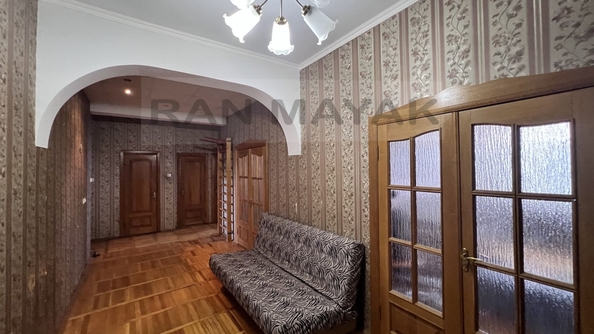 
   Продам 3-комнатную, 85.7 м², Краснооктябрьская ул, 32

. Фото 3.