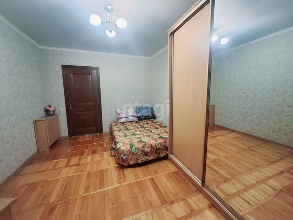 
   Продам 3-комнатную, 60.5 м², Жуковского ул, 66

. Фото 3.