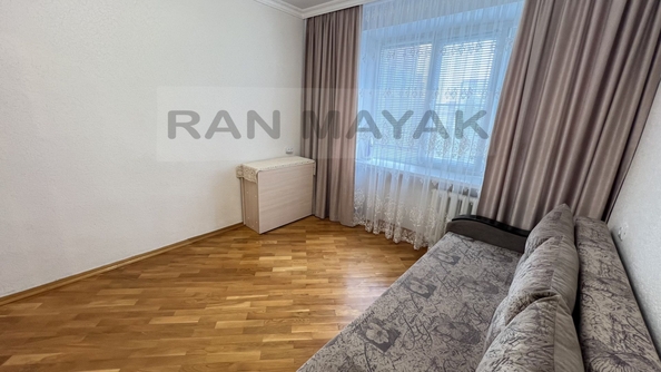 
   Продам 3-комнатную, 69.4 м², Пионерская 2-я ул, 399

. Фото 3.