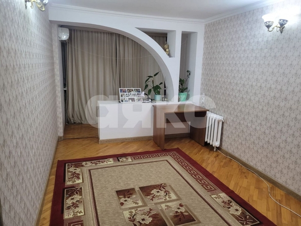 
   Продам 2-комнатную, 50 м², Ленина ул, 108

. Фото 10.