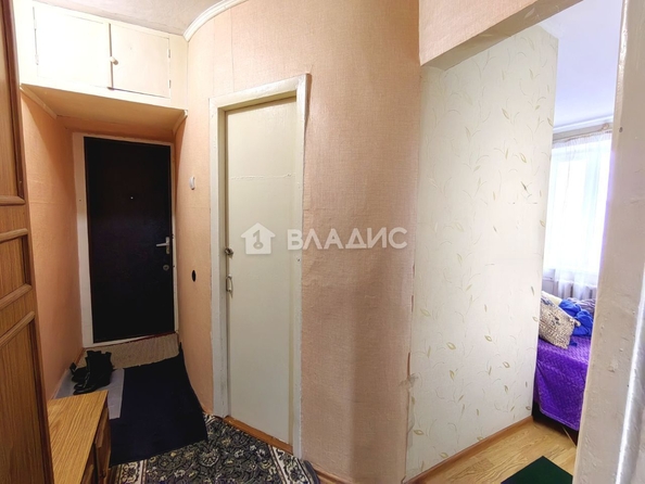 
   Продам 1-комнатную, 39.4 м², Космическая ул, 33В

. Фото 1.