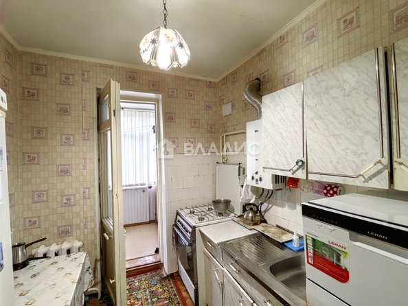 
   Продам 1-комнатную, 39.4 м², Космическая ул, 33В

. Фото 2.