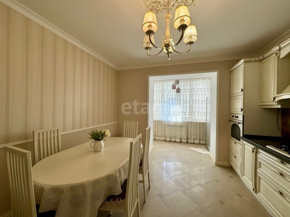 
   Продам 3-комнатную, 112 м², 3 Интернационала ул, 165

. Фото 5.