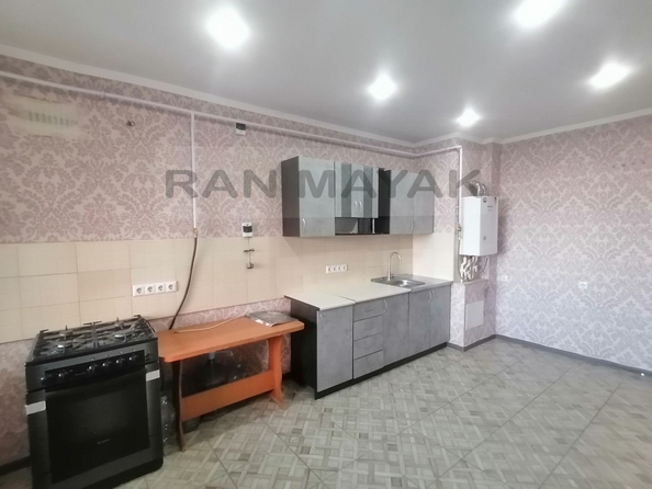 
   Продам 2-комнатную, 68.5 м², Пионерская 2-я ул, 530

. Фото 4.