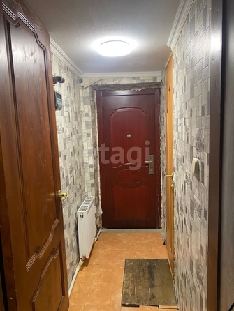 
   Продам 2-комнатную, 43.8 м², Шовгенова ул, 105

. Фото 1.