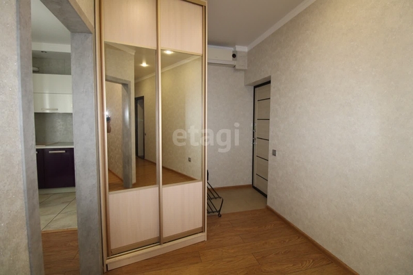 
   Продам 2-комнатную, 50.2 м², 

. Фото 5.