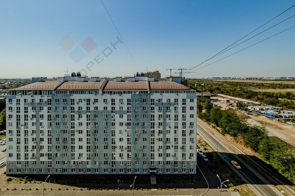 
   Продам 2-комнатную, 56 м², Симиренко ул, 45

. Фото 29.