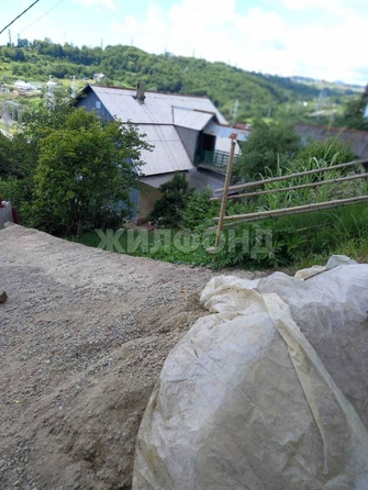 
  Продам  дачный участок Сочи

. Фото 1.