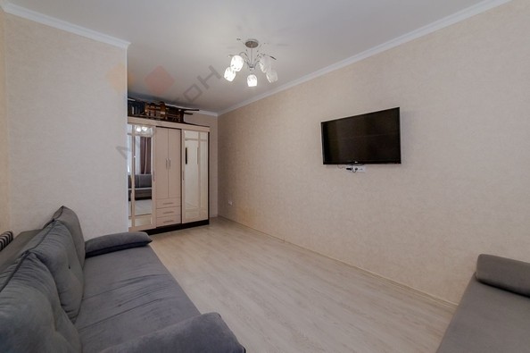 
   Продам 1-комнатную, 36.5 м², Лиссабонская ул, 109 к29

. Фото 2.
