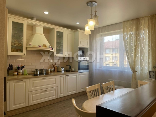 
   Продам 2-комнатную, 57.6 м², Позднякова ул, 2 к4

. Фото 10.