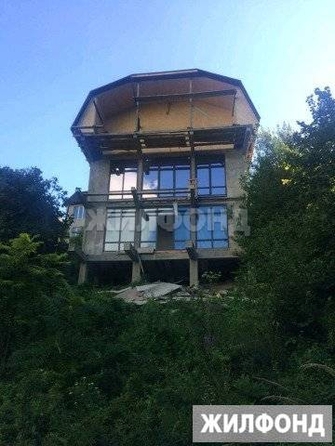 
   Продам дом Сочи

. Фото 2.