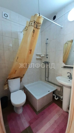
   Продам дом, 200 м², Сочи

. Фото 11.