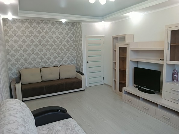 
   Продам 1-комнатную, 50 м², Владимирская ул, 114к1

. Фото 4.