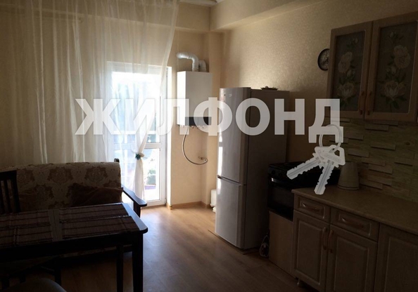 
   Продам 1-комнатную, 45 м², Альпийская ул, 27А

. Фото 3.