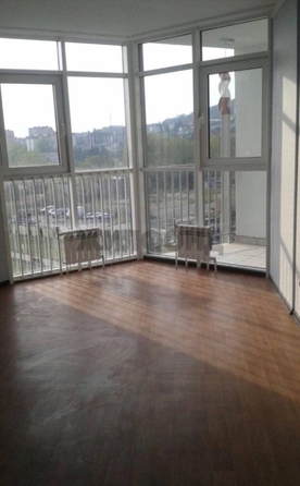 
   Продам 3-комнатную, 100 м², Малышева ул, 13

. Фото 2.