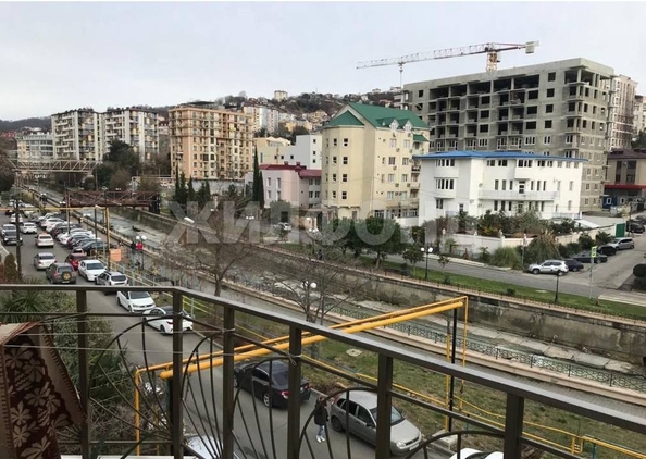 
   Продам 2-комнатную, 64 м², Полтавская ул

. Фото 6.