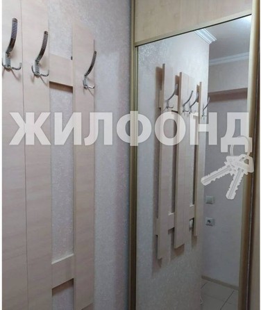 
   Продам 1-комнатную, 31 м², Крымская ул, 36

. Фото 3.