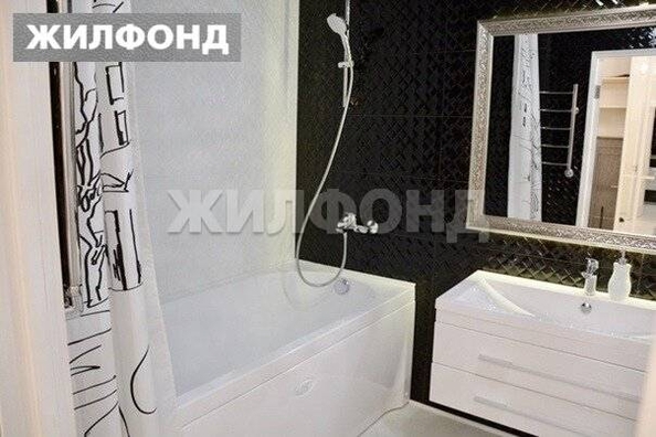 
   Продам 1-комнатную, 45 м², Лучезарная ул, 1

. Фото 2.