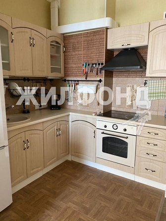 
   Продам студию, 34 м², Есауленко ул, 4/6

. Фото 1.