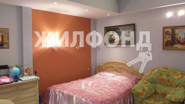 
   Продам студию, 61 м², Пирогова ул, 40а

. Фото 2.