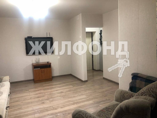 
   Продам 1-комнатную, 34 м², Гагарина ул, 12

. Фото 2.