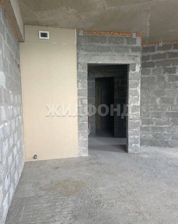 
   Продам 2-комнатную, 54 м², Крымская ул, 44а

. Фото 8.