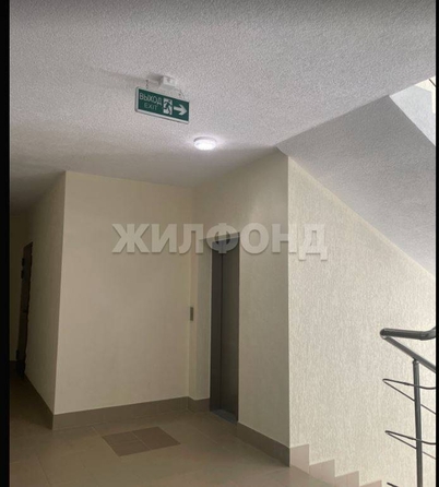 
   Продам 1-комнатную, 42 м², Ленинградская ул, 26а

. Фото 8.