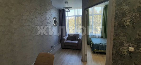 
   Продам 2-комнатную, 42 м², Молокова ул, 1

. Фото 2.