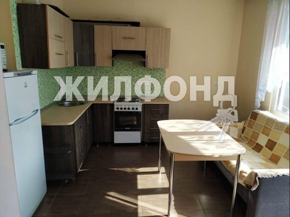 
   Продам 2-комнатную, 55.6 м², Виноградный пер, 22/1а

. Фото 1.