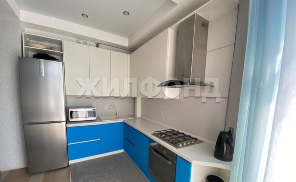 
   Продам 2-комнатную, 42 м², Тепличная ул, 16/6

. Фото 2.