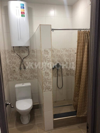 
   Продам 1-комнатную, 31 м², Аллея Челтенхэма ул, 8/8

. Фото 5.