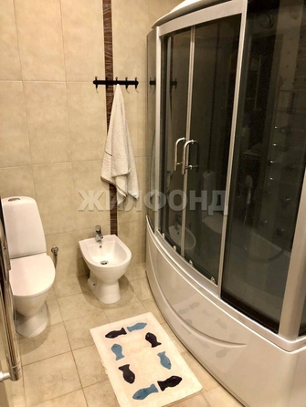 
   Продам 2-комнатную, 80 м², , 71

. Фото 12.