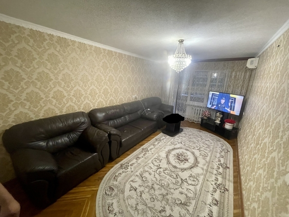 
   Продам 3-комнатную, 63 м², Крымская ул, 177

. Фото 1.