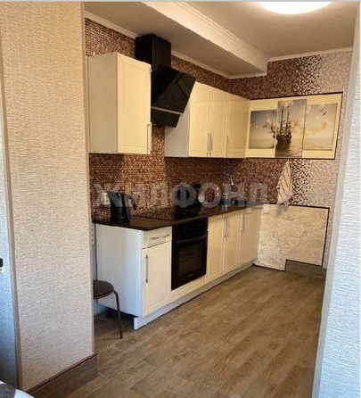 
   Продам 2-комнатную, 64 м², Крымская ул, 20 к2

. Фото 2.