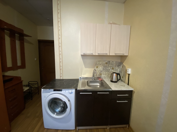 
   Продам студию квартира, 20 м², Самбурова ул, 256

. Фото 3.