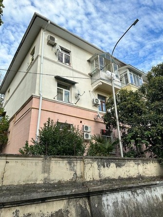 
   Продам 3-комнатную, 153.2 м², Есауленко ул, 10

. Фото 3.