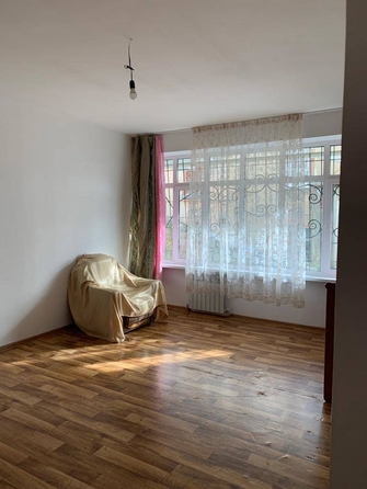 
   Продам 2-комнатную, 70.2 м², Альпийская ул, 23

. Фото 11.