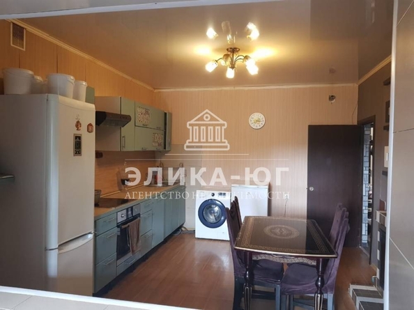 
   Продам 2-комнатную, 68.2 м², 2-й мкр

. Фото 13.